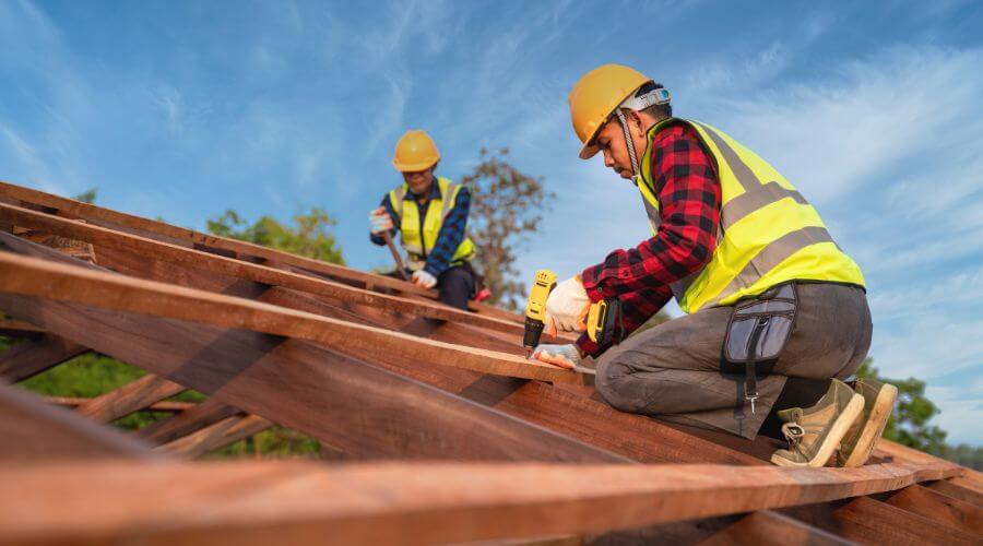 Professional gutter cleaning in Senath, MO